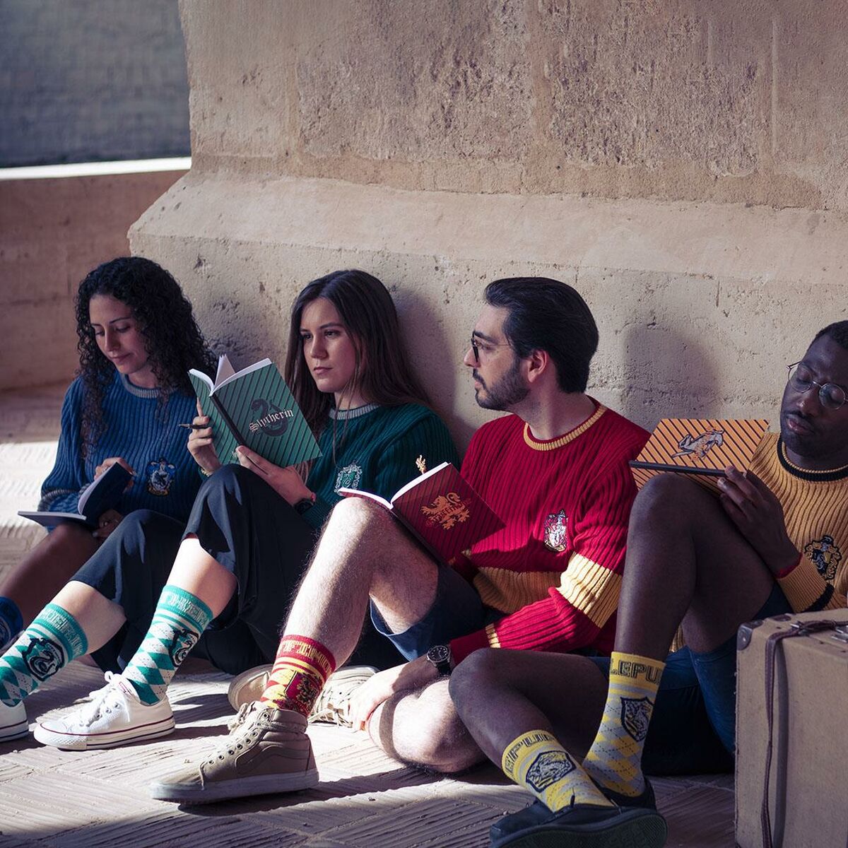 V3H8241C1670D575D6E1A936B9F7A5F098CR4703349P1